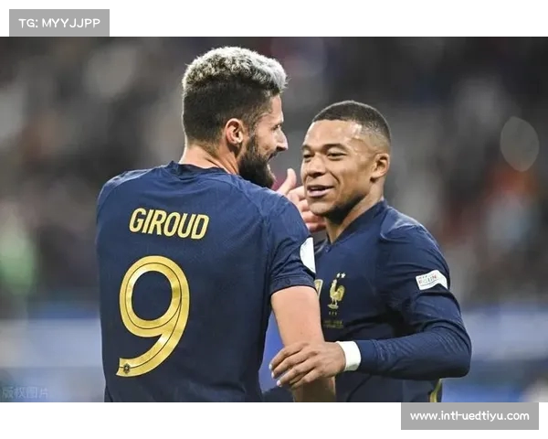 法国首发阵容揭秘 吉鲁待命姆巴佩转型中锋引关注