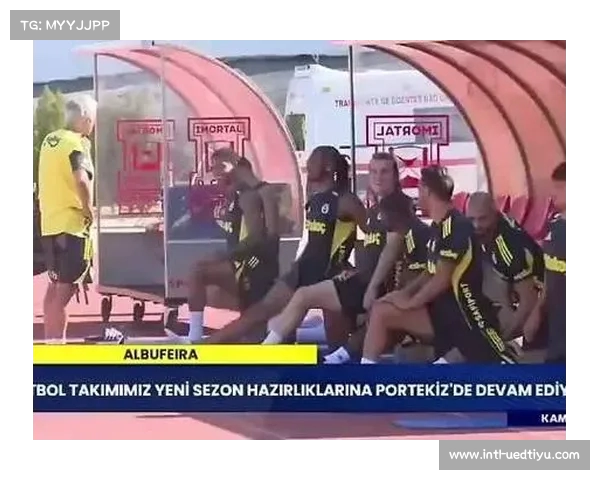 穆帅称赞伊卡尔迪二弟晒P图展现土耳其足球新风采